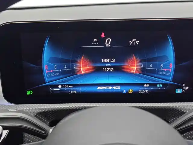 Mercedes-Benz A-Class AMG 2024 — фото 12