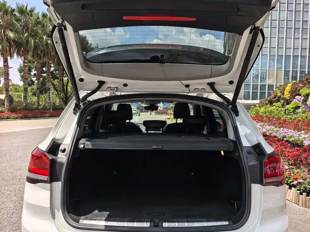 BMW X1 2020 — фото 14