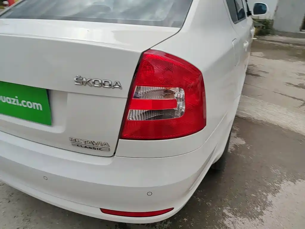 Skoda Octavia 2016 — фото 8