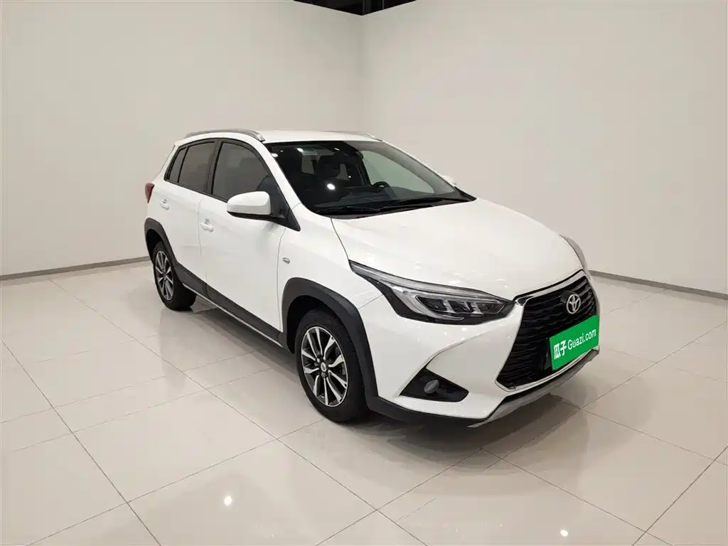 Toyota Yaris L 2020 — фото 4