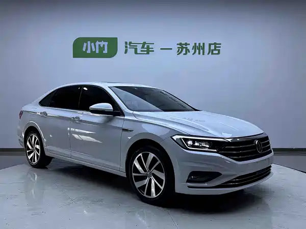 Volkswagen Sagitar 2022