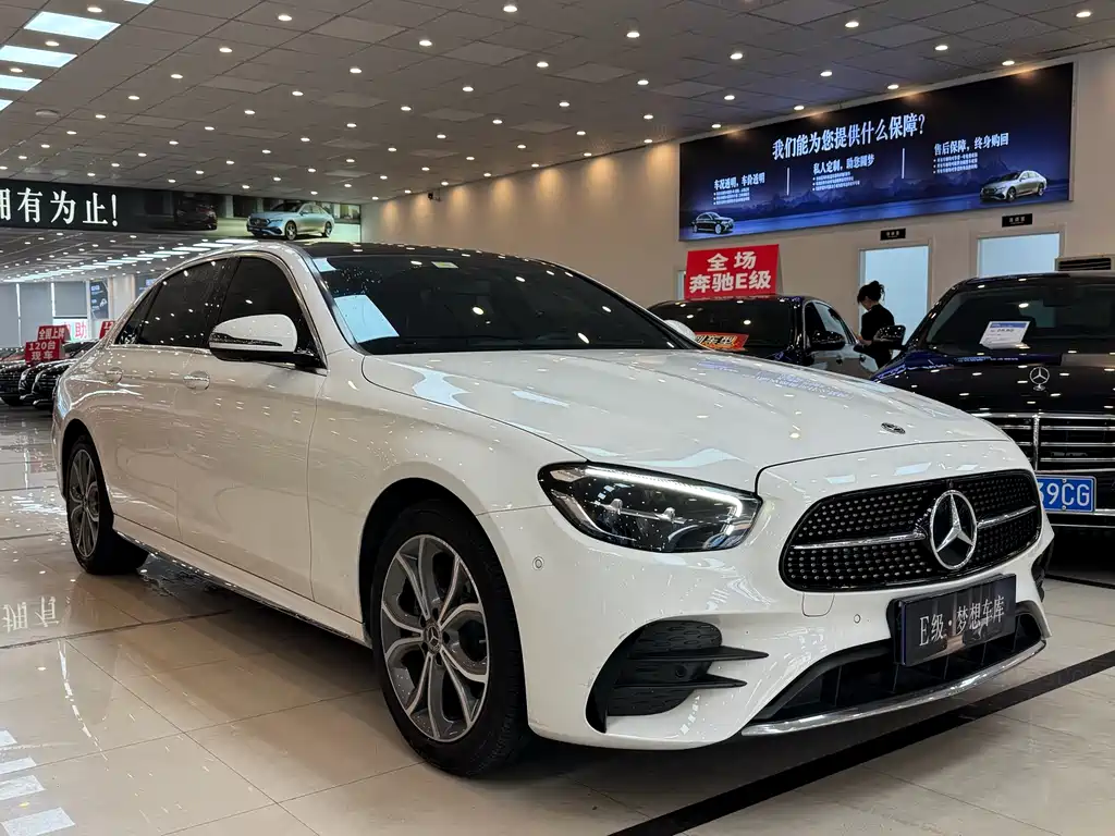Mercedes-Benz E-Class 2021