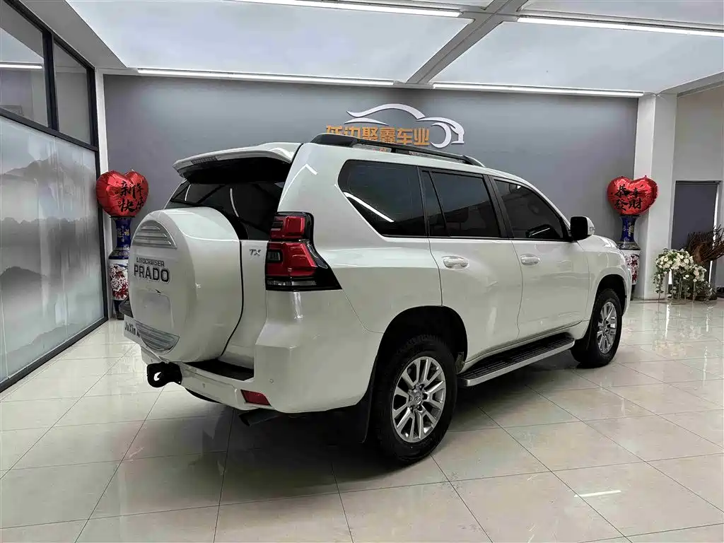 Toyota Prado 2019 — фото 4