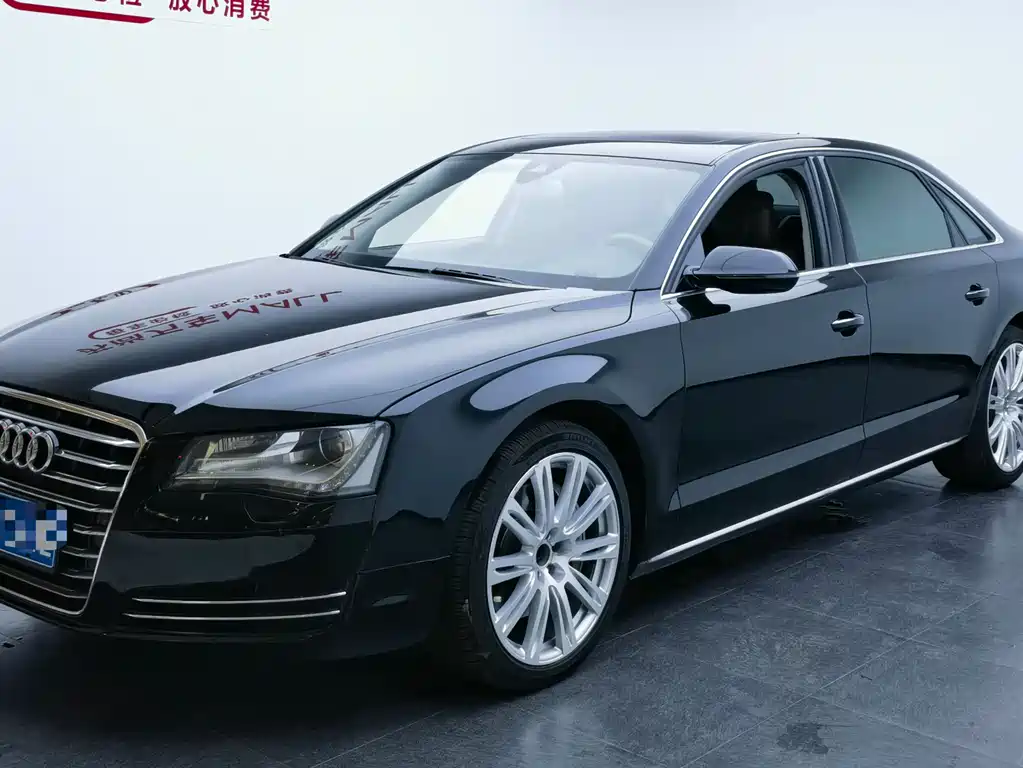 Audi A8 2012