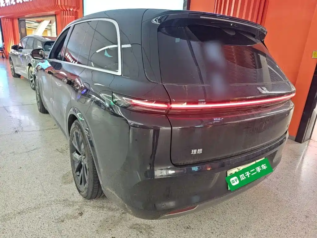 Li Auto Li L8 2024