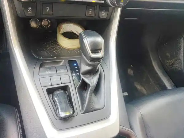 Toyota RAV4 2021