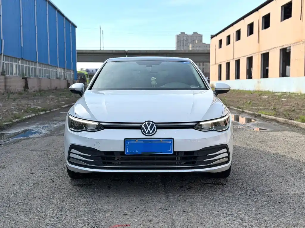 Volkswagen Golf 2022