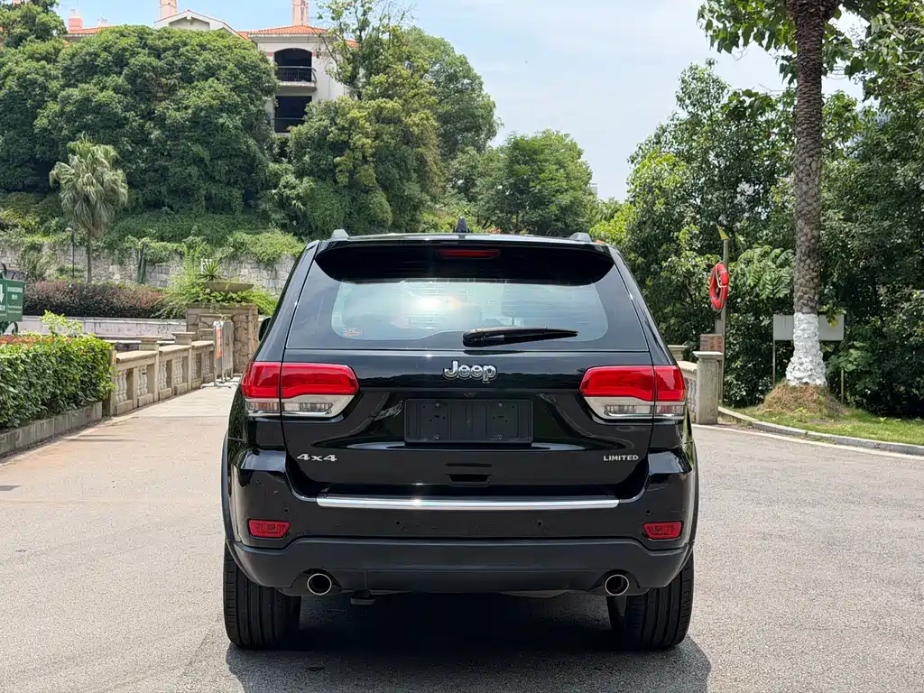 Jeep Grand Cherokee 2019