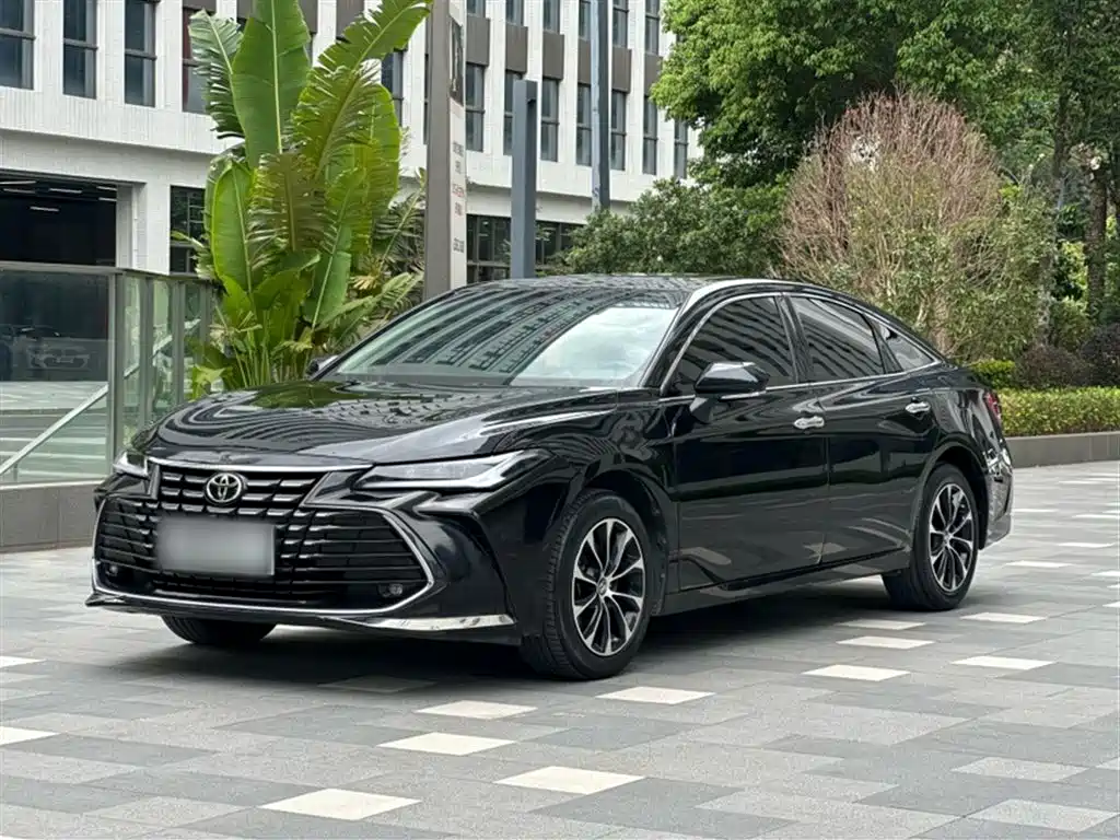 Toyota Avalon 2023 — фото 2