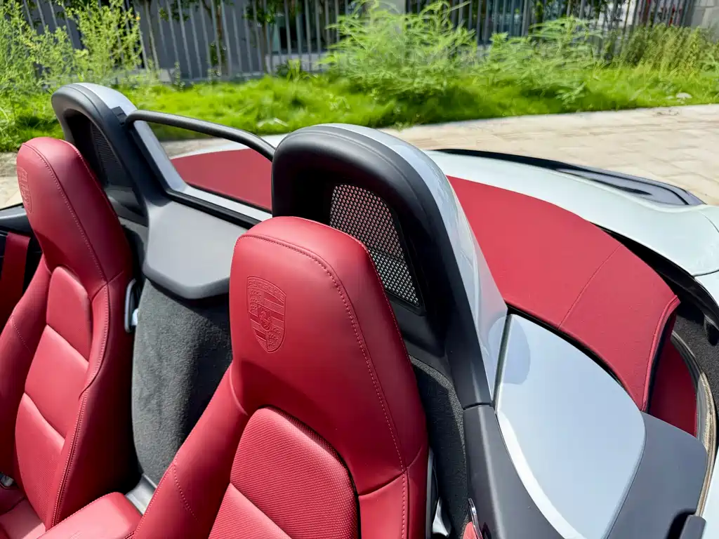 Porsche 718 2019 — фото 10