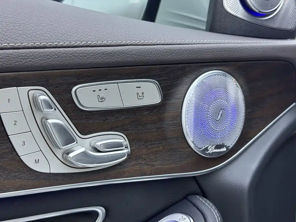 Mercedes-Benz GLC 2020