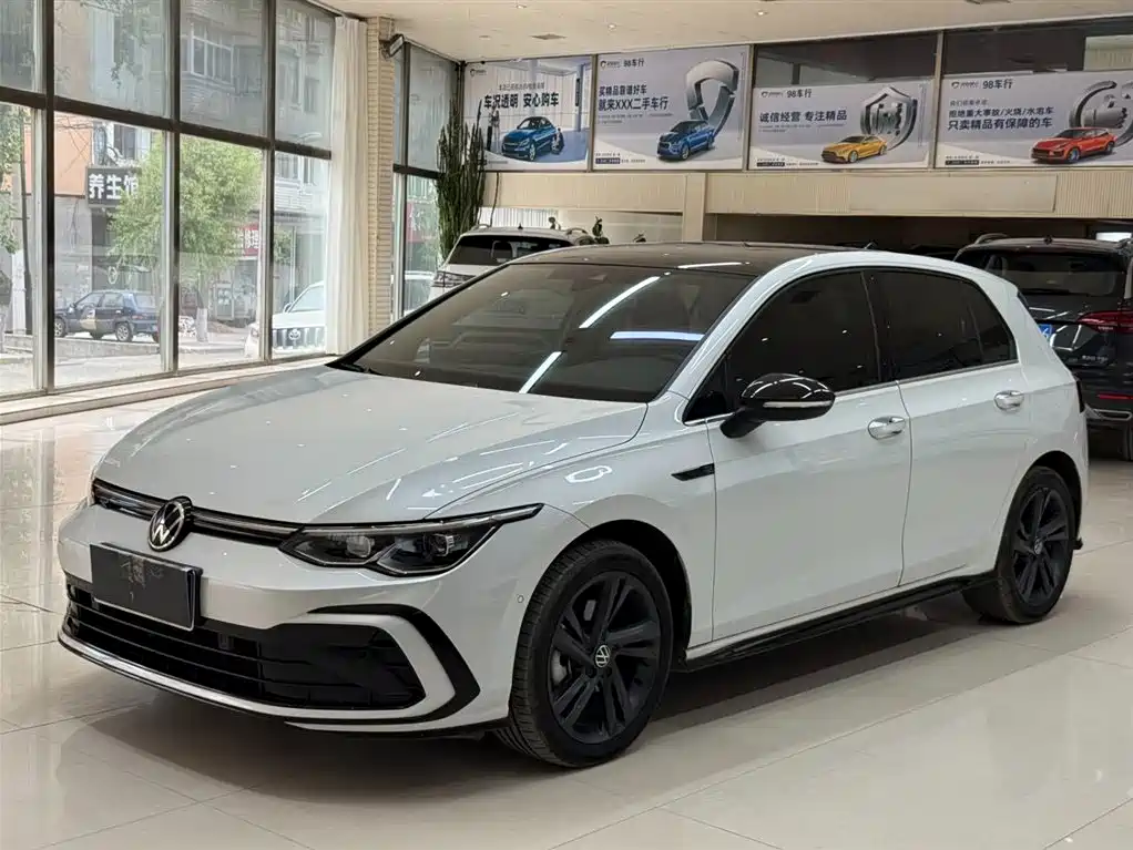 Volkswagen Golf 2022