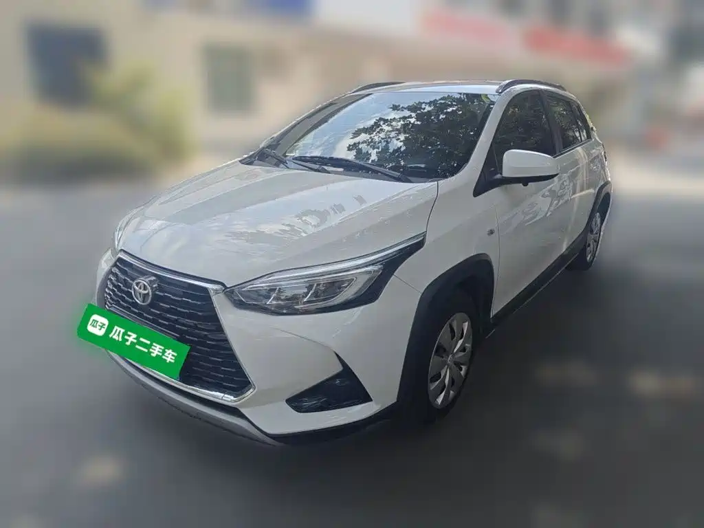 Toyota Yaris L 2022