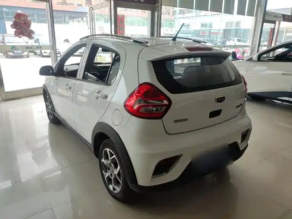 Geely Vision X1 2018