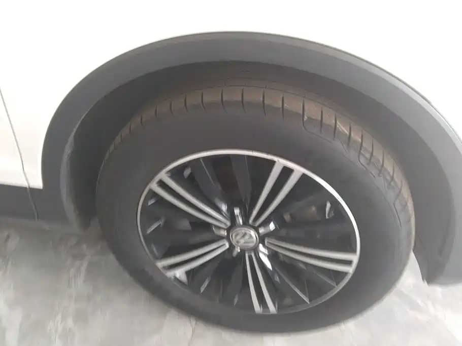 Volkswagen Tiguan L 2019