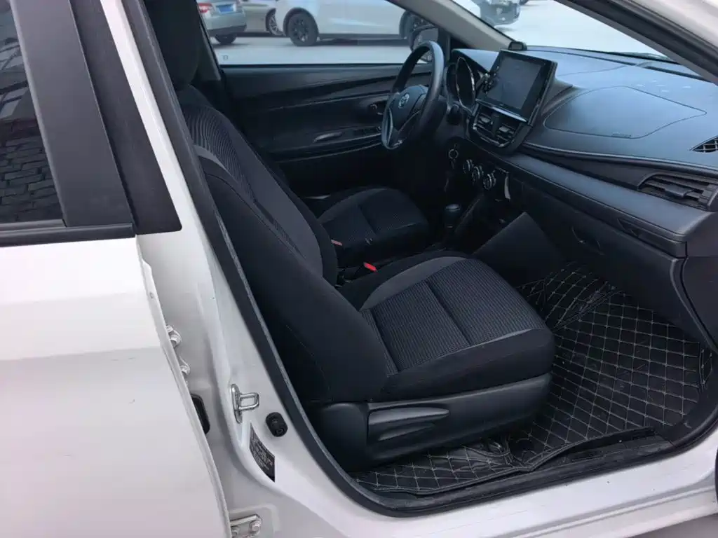 Toyota Vios FS 2021 — фото 25