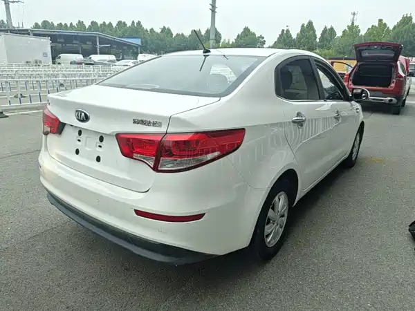 Kia K2 2016