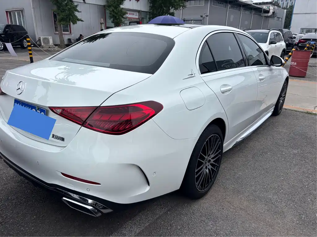 Mercedes-Benz C-Class 2023 — фото 14