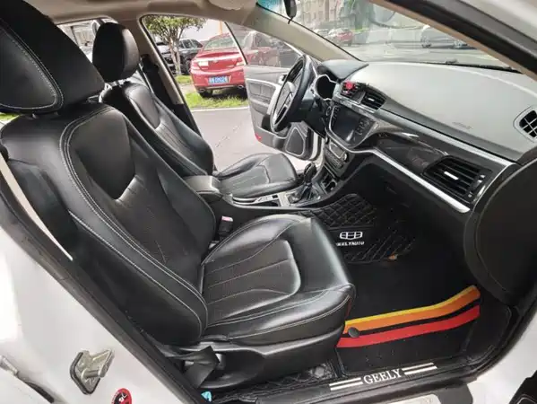Geely Emgrand 2017