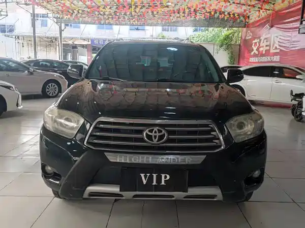 Toyota Highlander 2011