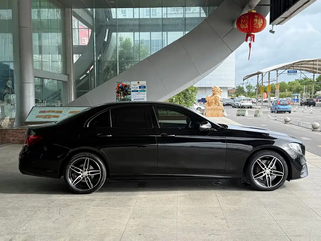 Mercedes-Benz E-Class 2017