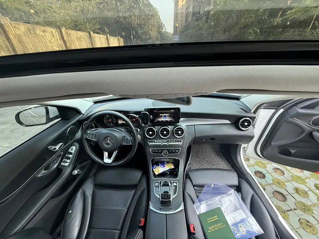 Mercedes-Benz C-Class 2018 — фото 8