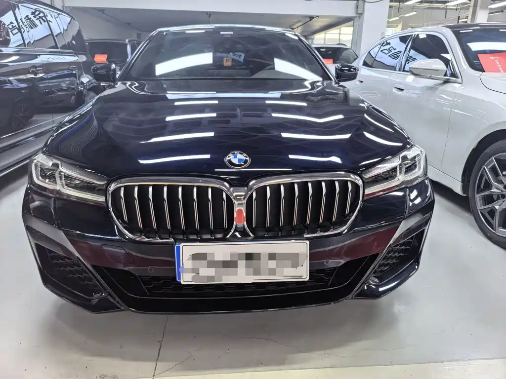 BMW 5 Series 2023