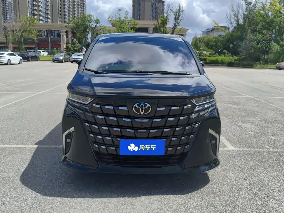 Toyota Alphard 2024 — фото 2
