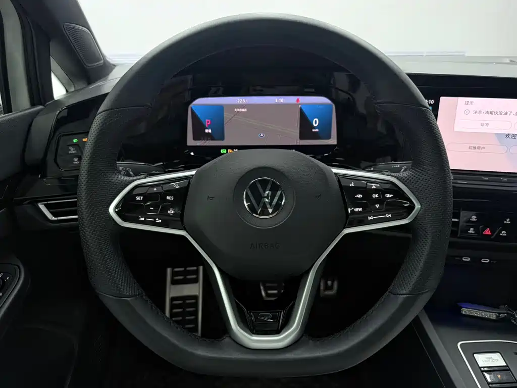 Volkswagen Golf 2022