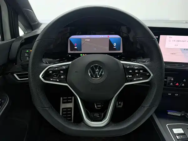 Volkswagen Golf 2022