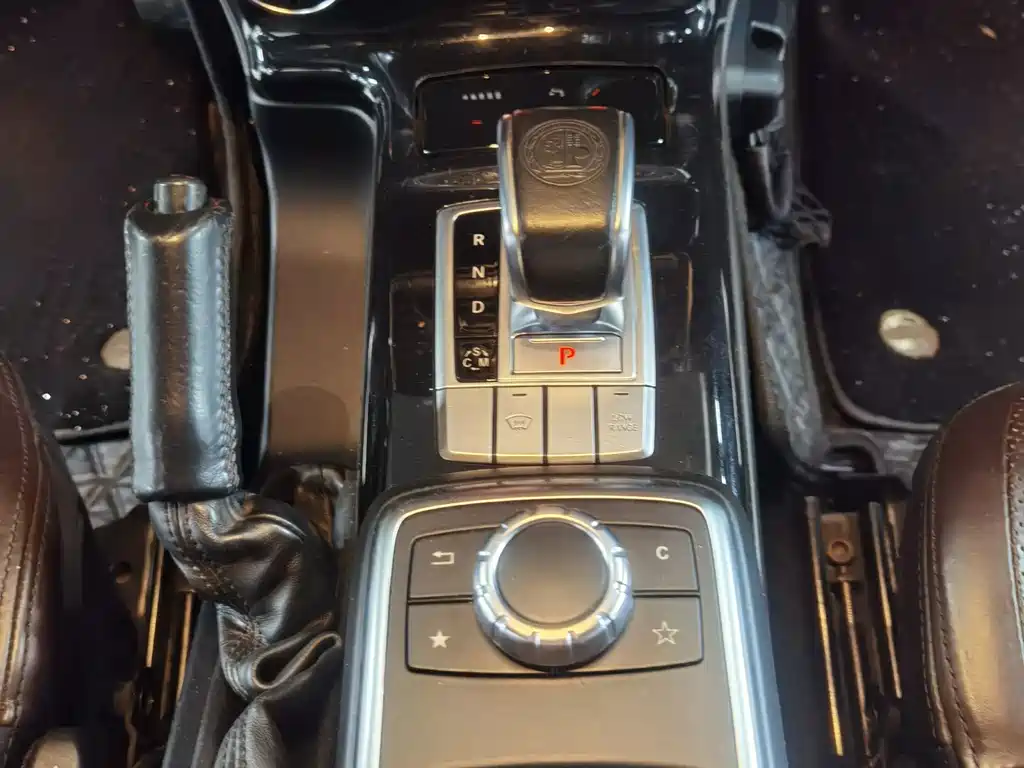 Mercedes-Benz G-Class AMG 2015 — фото 10