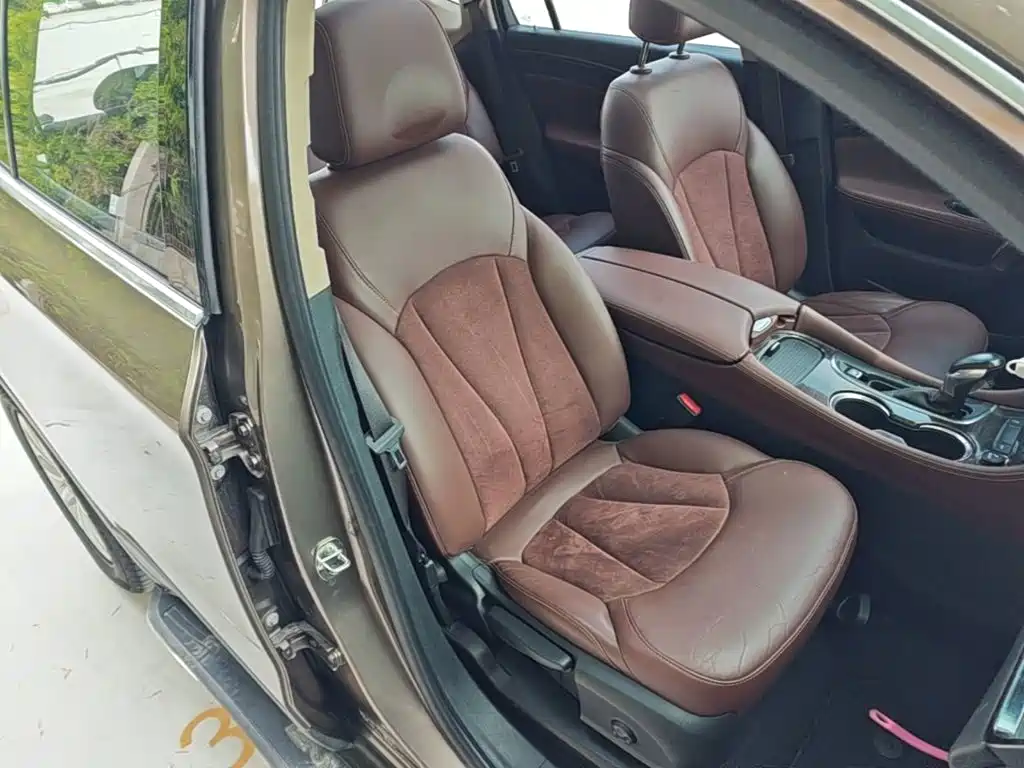 Buick Envision Plus 2017 — фото 25