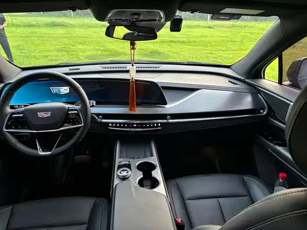 Cadillac XT5 2024
