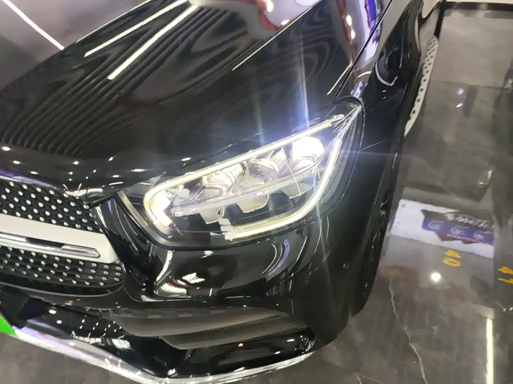 Mercedes-Benz GLC 2020 — фото 24