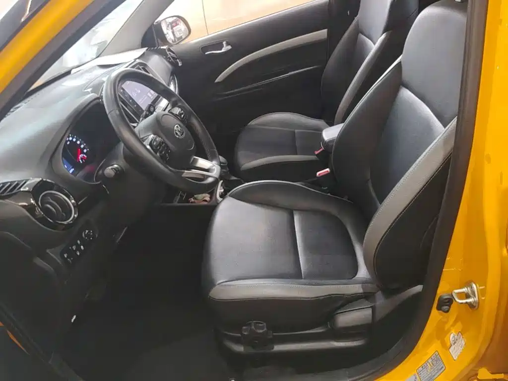 Kia KX1 2019 — фото 15