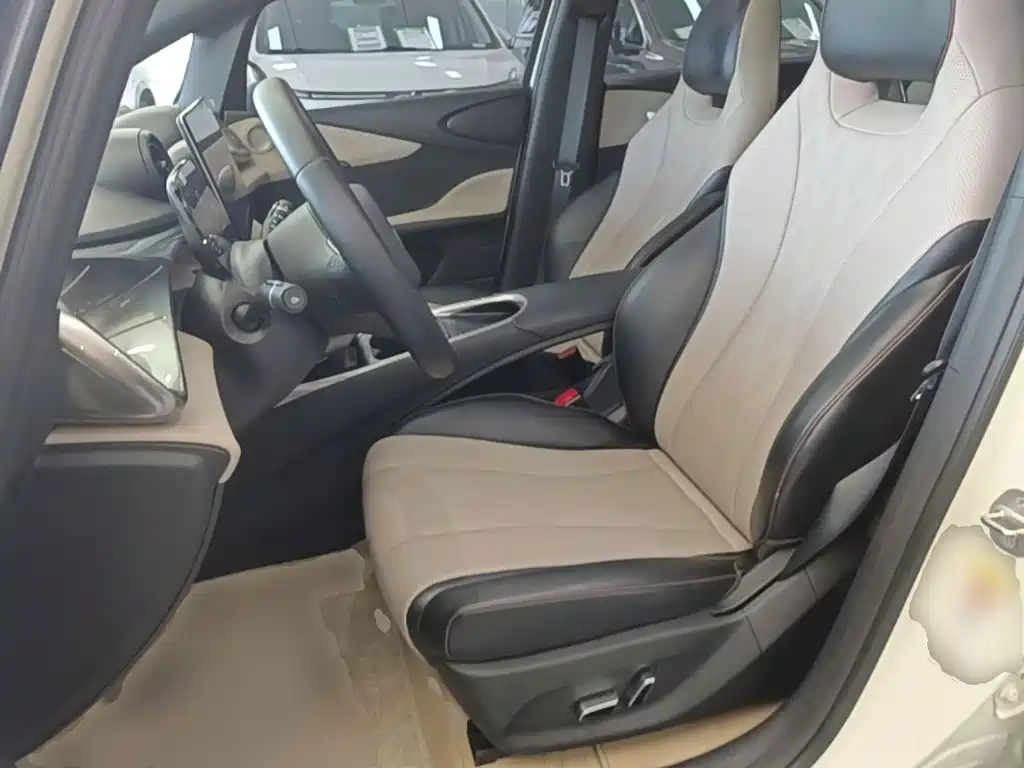 BYD Dolphin 2023 — фото 15