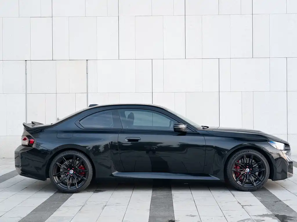 BMW M2 2023