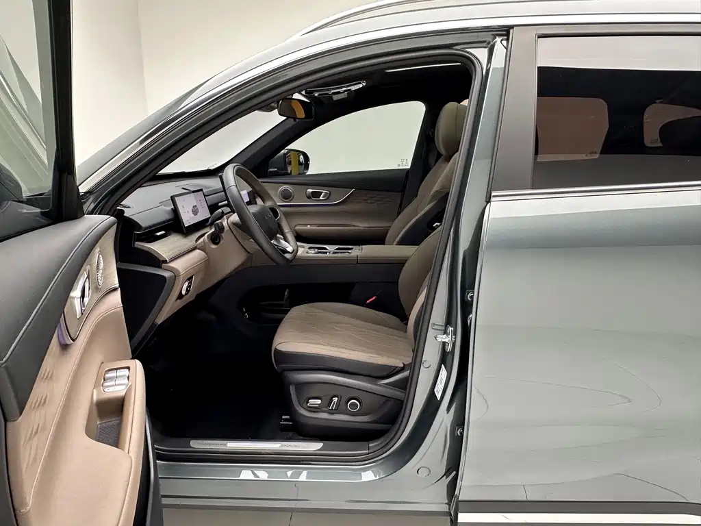 Chery Tiggo 8 PLUS 2024 — фото 7