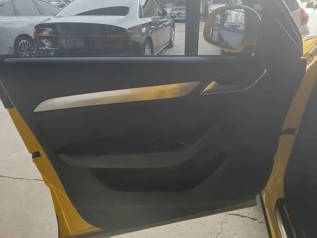Audi Q3 2016
