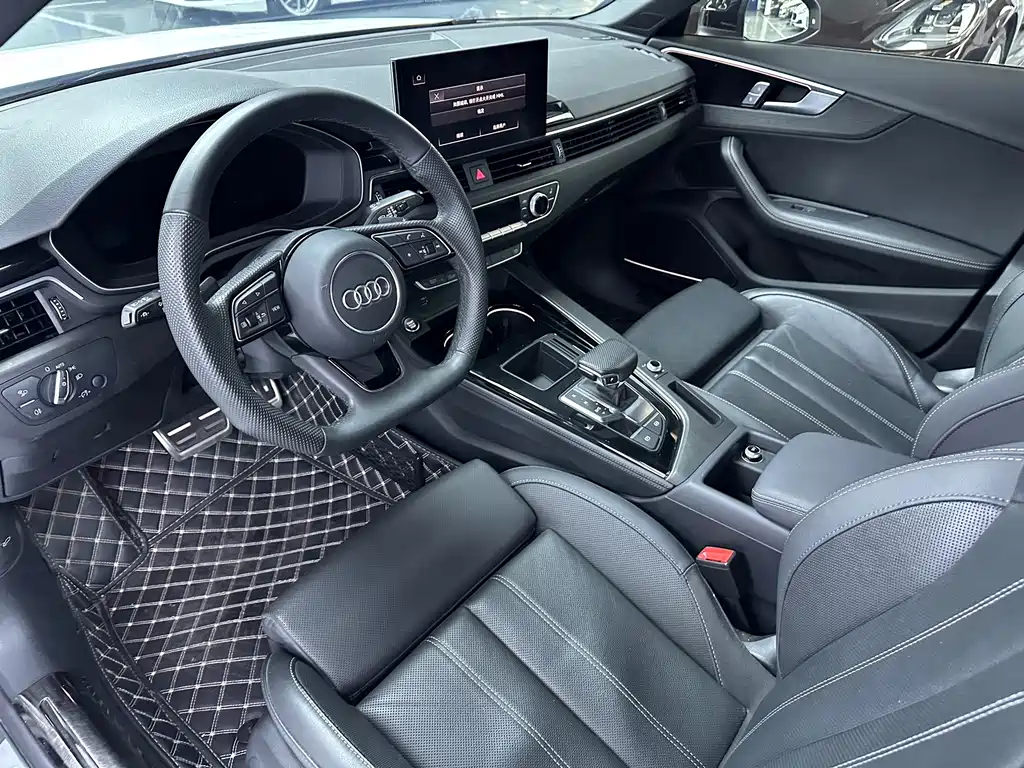 Audi A4L 2024