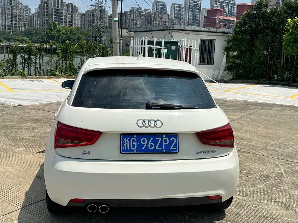 Audi A1 2012
