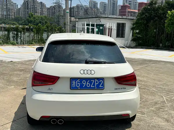 Audi A1 2012