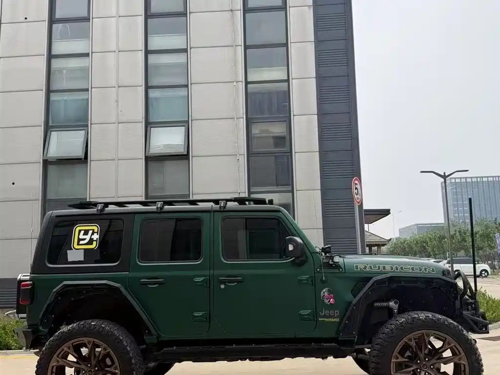 Jeep Wrangler 2019 — фото 12