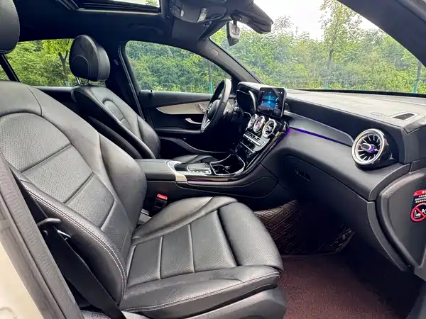 Mercedes-Benz GLC Coupe 2023
