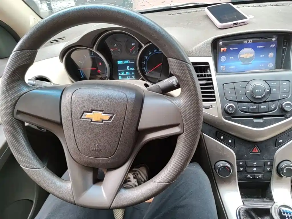 Chevrolet Cruze 2016 — фото 10