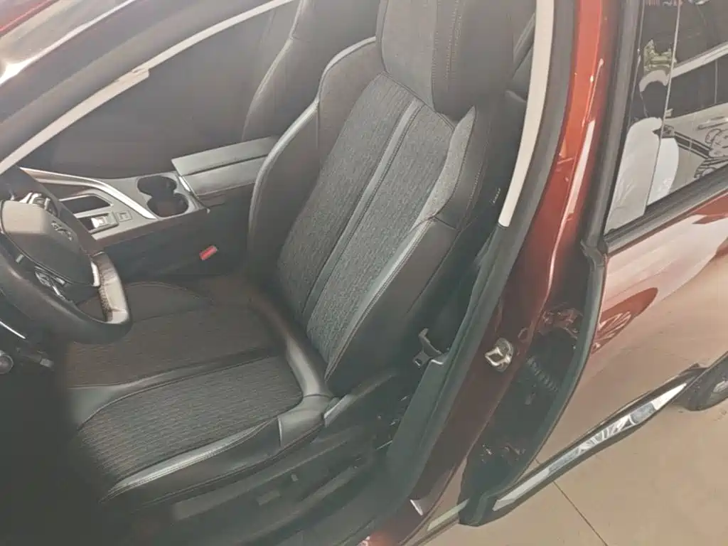 Peugeot 4008 2018 — фото 15