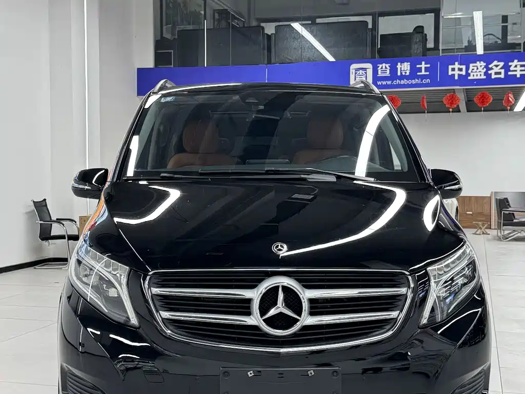 Mercedes-Benz V-Class 2020 — фото 2