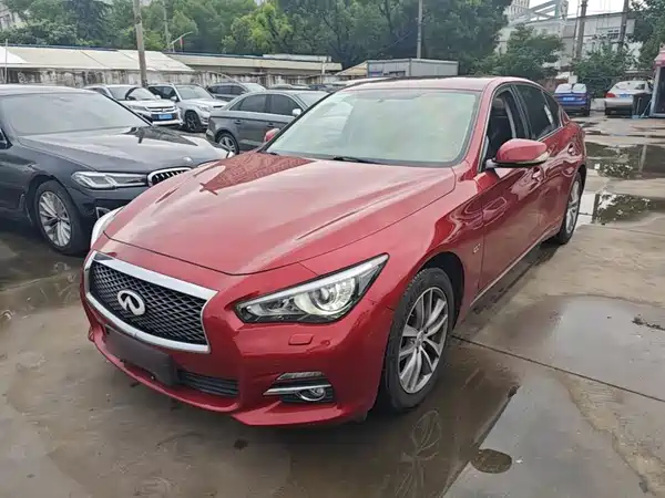 Infiniti Q50L 2017