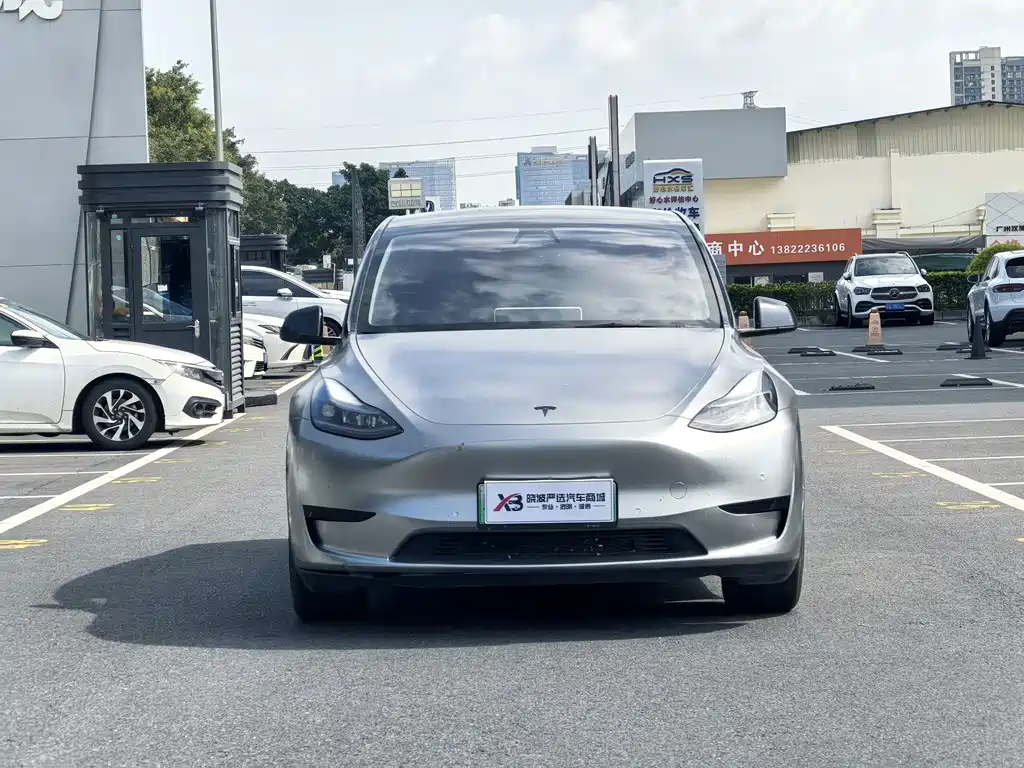 Tesla Model Y 2022 — фото 7