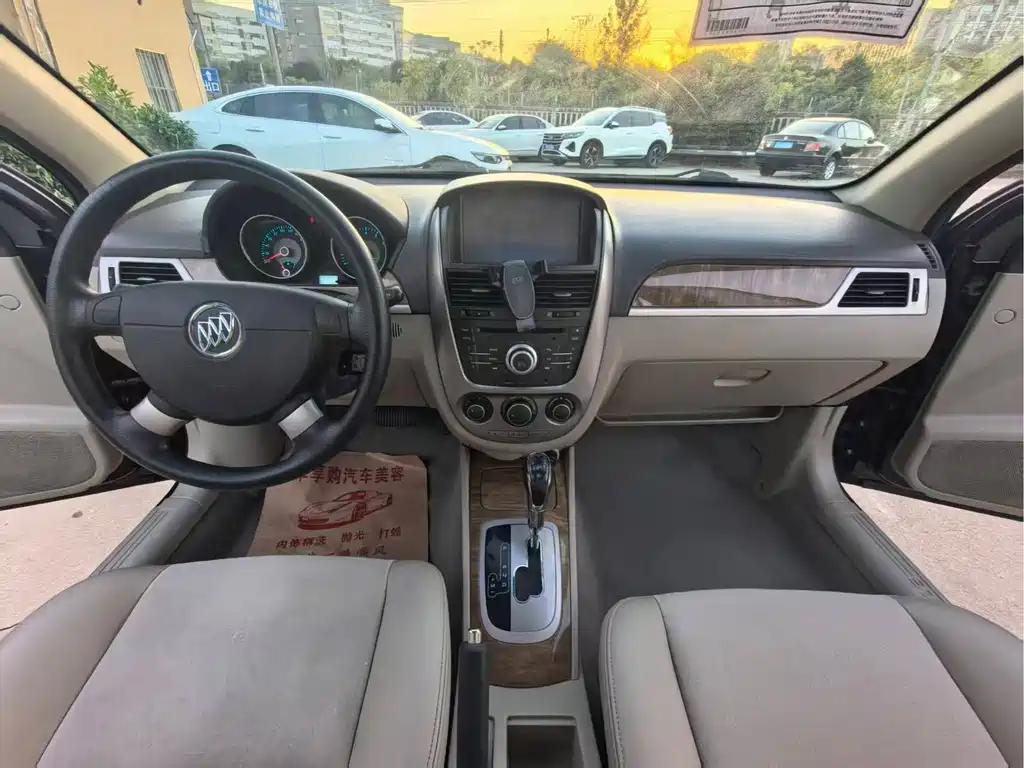 Buick Excelle 2015